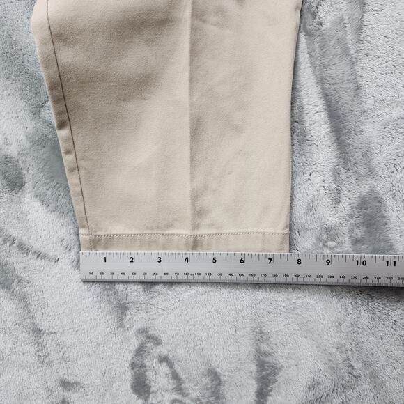 Vintage St Johns Bay Pants Womens 10 Tan Khaki Mid Rise Capri Office Preppy - Picture 11 of 12